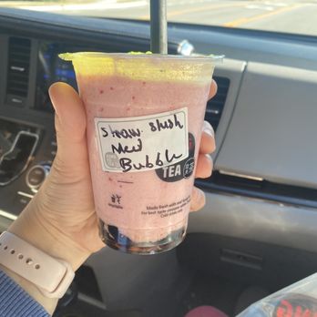 Kung Fu Tea - Strawberry Milk Slush - a little too sweet for me. - Bubble Tea Near Me - Davie, Florida