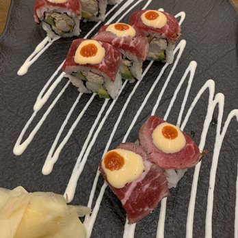 Kona Cafe - Surf and turf roll - Sushi Bars Near Me - Lake Buena Vista, Florida Kona Cafe - Surf and turf roll - Sushi Bars Near Me - Lake Buena Vista, Florida