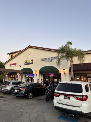 Hecho Al Carbon by null