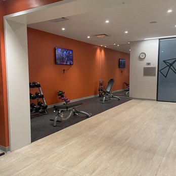 Denver Marriott Tech Center - Workout room - Hotels Near Me - Denver, Colorado Denver Marriott Tech Center - Workout room - Hotels Near Me - Denver, Colorado