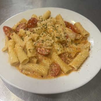 Eddy’s Pizza - Italian Near Me - Dothan, Alabama