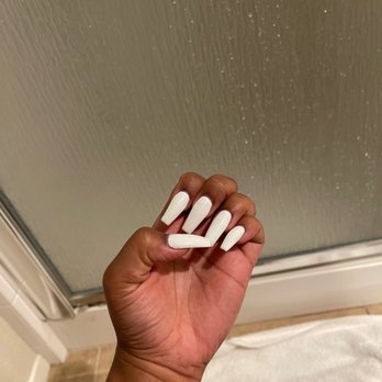 Happiest Nails & Spa - full set by Linda. - Nail Salons Near Me - Oceanside, California
