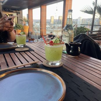 Sushi en la Azotea - Mezcal. Marg - Sushi Bars Near Me - Tijuana, BCN Sushi en la Azotea - Mezcal. Marg - Sushi Bars Near Me - Tijuana, BCN