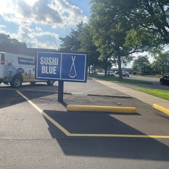 Sushi Blue - Sushi Bars Near Me - Livonia, Michigan Sushi Blue - Sushi Bars Near Me - Livonia, Michigan