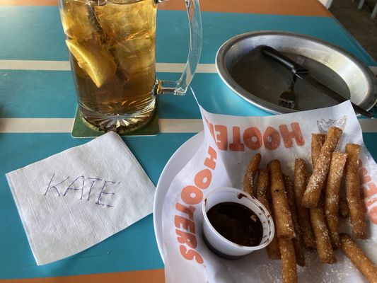 Hooters by null