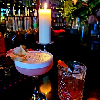 Melrose On Adelaide - Cocktail Bars Near Me - Toronto, Ontario