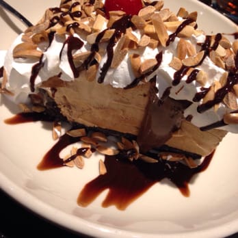 Cattle Baron - Mud pie...don't miss out! - Steakhouses Near Me - El Paso, Texas