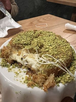 Ayat Astoria by null