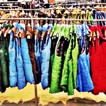 Tom Tailor Outlet - Universal Colors of Tom Tailor (12-2015) - Fashion Near Me - Oststeinbek, SH