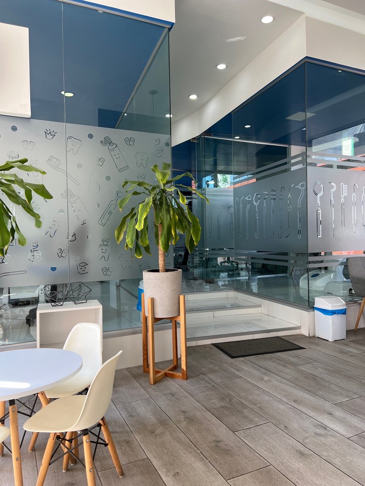 MEDHUB ODONTOLOGÍA - GUADALUPE - Updated July 2025 - 12 Photos - Av ...