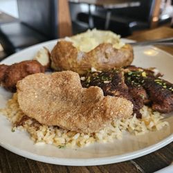 Countryand Western Steakhouse - Catfish & blackened Catfish!