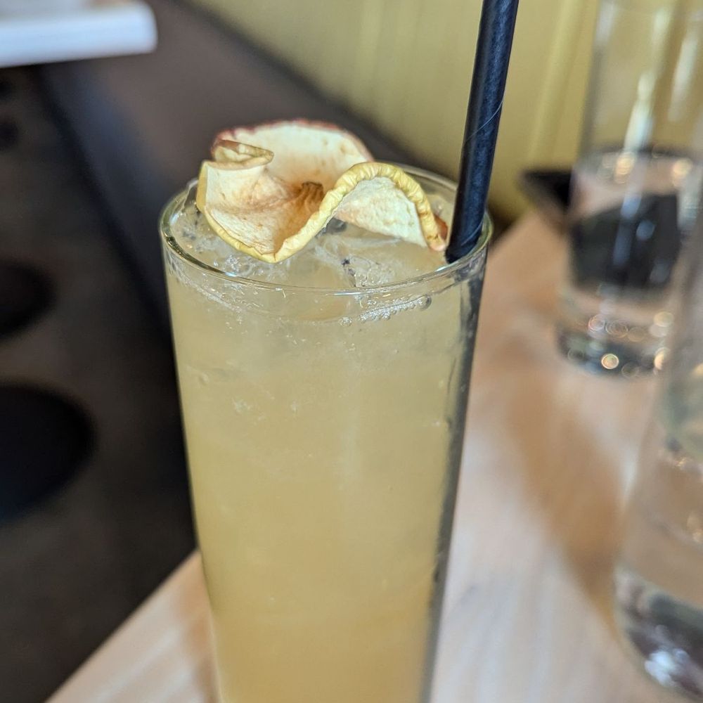 Char & Lemon - Autumn Fizz - Italian Near Me - Oxford, Connecticut Char & Lemon - Autumn Fizz - Italian Near Me - Oxford, Connecticut