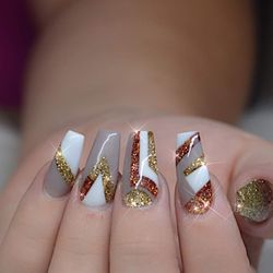 Rose Nails