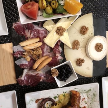 El Sur - Tapas Bars Near Me - Madrid, M