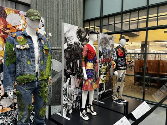 630 W 5th St by null