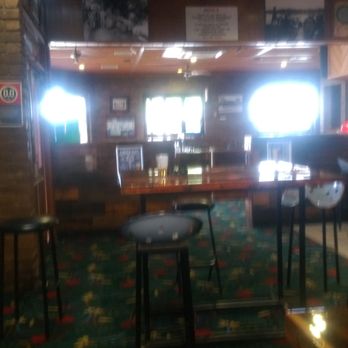 The Crown Hotel - Bars Near Me - Wentworth, NSW The Crown Hotel - Bars Near Me - Wentworth, NSW