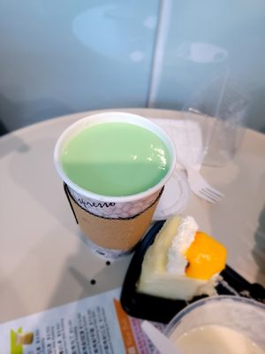 Me Do Desserts by null