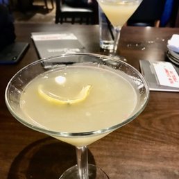 Grand Lemon Drop Martinis