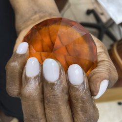 Nails By Tracy Vo