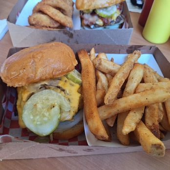 Betty’s Burgers - Burgers Near Me - Honolulu, Hawaii Betty’s Burgers - Burgers Near Me - Honolulu, Hawaii