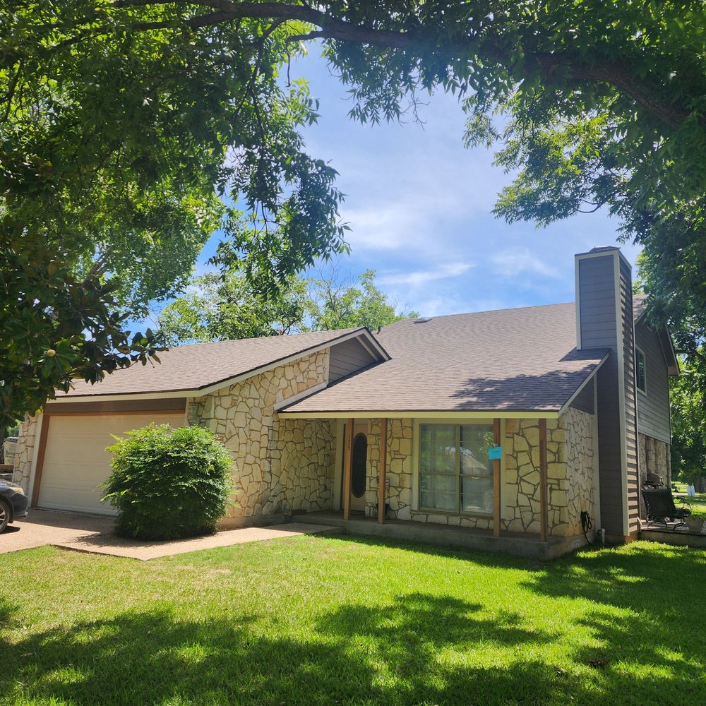 Slide of Signature Roofing & Coatings