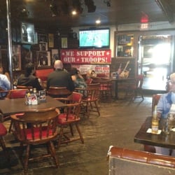 Downtown Saloon - Great biker bar with scrumptious nachos...and they support our troops! Yay!