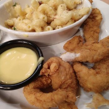 LongHorn Steakhouse - Awesome chicken tenders, dry mac and cheesr - Steakhouses Near Me - Castleton, Indiana