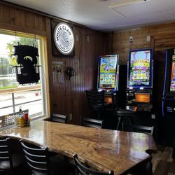New Shack Tavern - Games