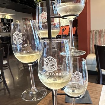 Mermaid Winery - Wine flight - whites - New American Near Me - Virginia Beach, Virginia Mermaid Winery - Wine flight - whites - New American Near Me - Virginia Beach, Virginia
