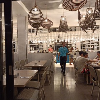 Sea Breeze - Buffets Near Me - Malay, AKL