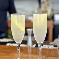 Chez Loma - French 75