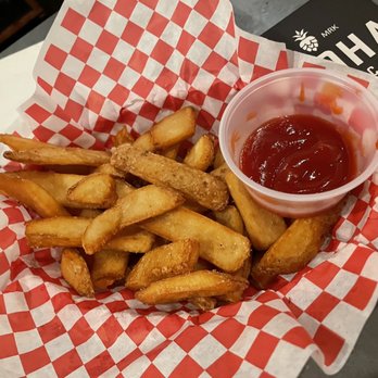 Aloha Beer Co - Steak Fries - Breweries Near Me - Honolulu, Hawaii Aloha Beer Co - Steak Fries - Breweries Near Me - Honolulu, Hawaii