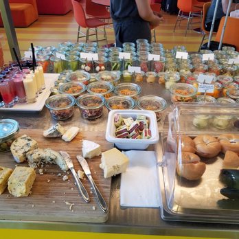 Atelier - The Colorful Aviator Lounge - Airport Lounges Near Me - Kastrup, 84 Atelier - The Colorful Aviator Lounge - Airport Lounges Near Me - Kastrup, 84