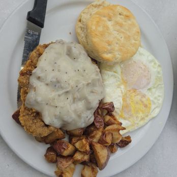 Kihei Caffe - chicken fried steak and eggs - Desserts Near Me - Kihei, Hawaii Kihei Caffe - chicken fried steak and eggs - Desserts Near Me - Kihei, Hawaii