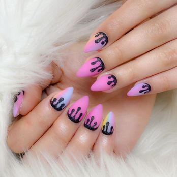 Lalu'a Nails & Spa - Vertical ombré - Nail Salons Near Me - Silver Spring, Maryland Lalu'a Nails & Spa - Vertical ombré - Nail Salons Near Me - Silver Spring, Maryland