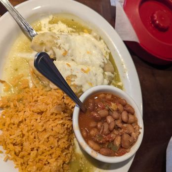 Mia's Mexican Grill - Enchiladas Verdes - Mexican Near Me - San Antonio, Texas Mia's Mexican Grill - Enchiladas Verdes - Mexican Near Me - San Antonio, Texas