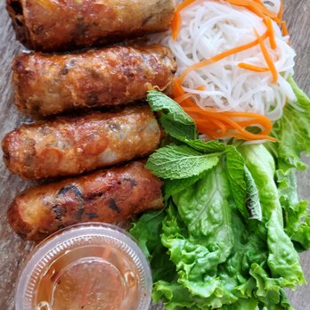 Pho Cafe - Imperial rolls, much smaller.  I didn't order Lumpia Shanghi! - Noodles Near Me - Daly City, California