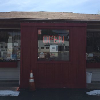 Herb's - The simple entrance - Delis Near Me - Uncasville, Connecticut Herb's - The simple entrance - Delis Near Me - Uncasville, Connecticut