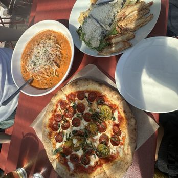 Bambolina Restaurant - Pizza Near Me - Salem, Massachusetts