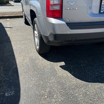 Firestone Complete Auto Care - Left side tires - Oil Change Stations Near Me - Auburn, Washington