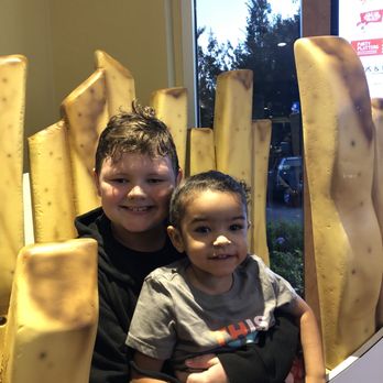 PDQ Chicken - The Grandkids - Fast Food Near Me - Tampa, Florida PDQ Chicken - The Grandkids - Fast Food Near Me - Tampa, Florida