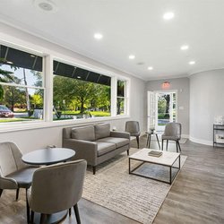 Signature Smile Arts - Signature Smile Arts - Office