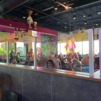 Mellow Mushroom St Peters - Pizza Near Me - Cottleville, Missouri