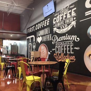 X Factor Trampoline - Cafe area... but broken coffee machine so don't expect to actually get coffee. - Arcades Near Me - Mundelein, Illinois