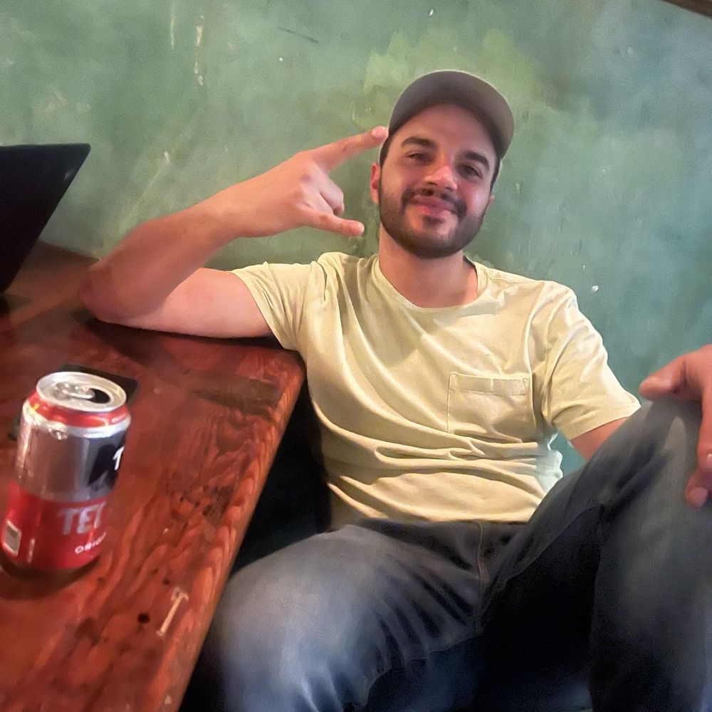 Bae showing how big the Tecate can is :) Bae showing how big the Tecate can is :)