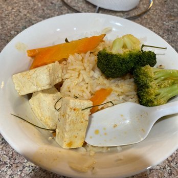 Pineapple Thai - Sad, boring, plain, watery AF. I almost want to go back and return this. But I have a newborn. This is why I Doordash! F*** dude..... - Thai Near Me - Cupertino, California Pineapple Thai - Sad, boring, plain, watery AF. I almost want to go back and return this. But I have a newborn. This is why I Doordash! F*** dude..... - Thai Near Me - Cupertino, California