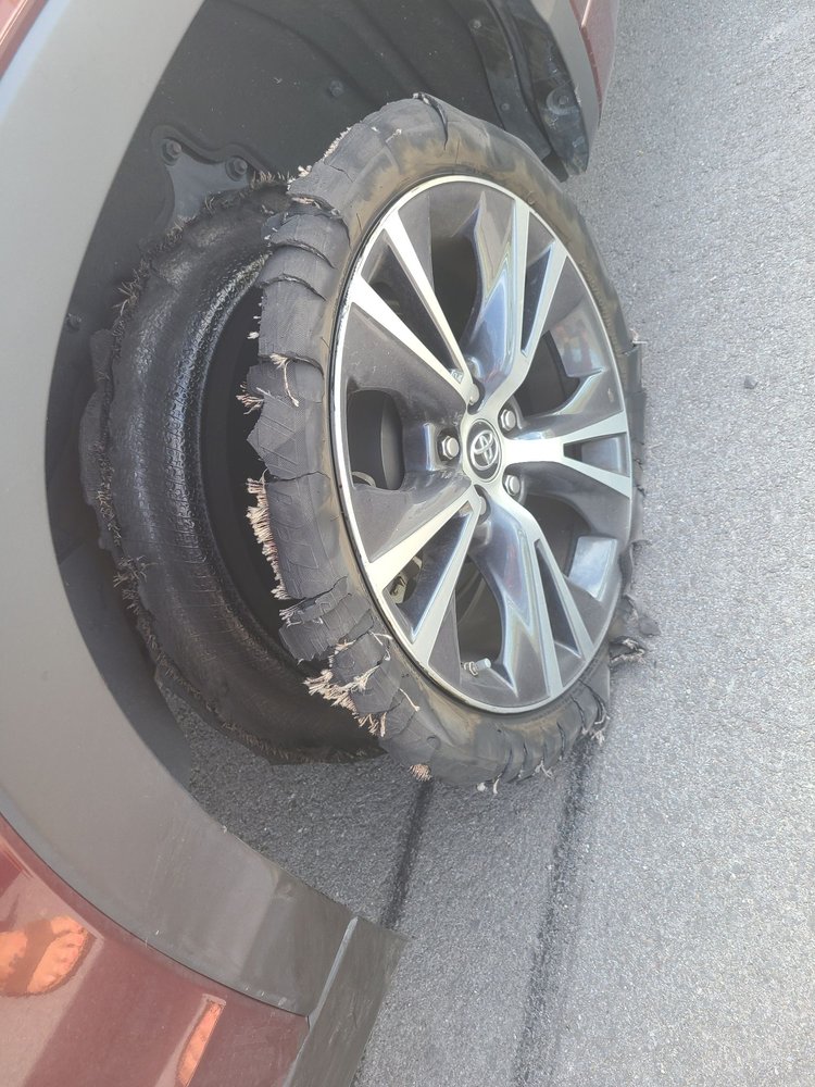 LES SCHWAB TIRE CENTER 27 Reviews 421 Blue Lakes Blvd N, Twin Falls, Idaho Tires Phone