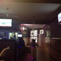 Cream - Lots of TVs to watch football!