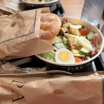 Paul - Salad, pastry and sub sandwich (inside sleeve!) - Bakeries Near Me - Paris, 75 Paul - Salad, pastry and sub sandwich (inside sleeve!) - Bakeries Near Me - Paris, 75