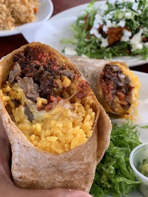 El Tepeyac Market: Dalila's Tacos by null